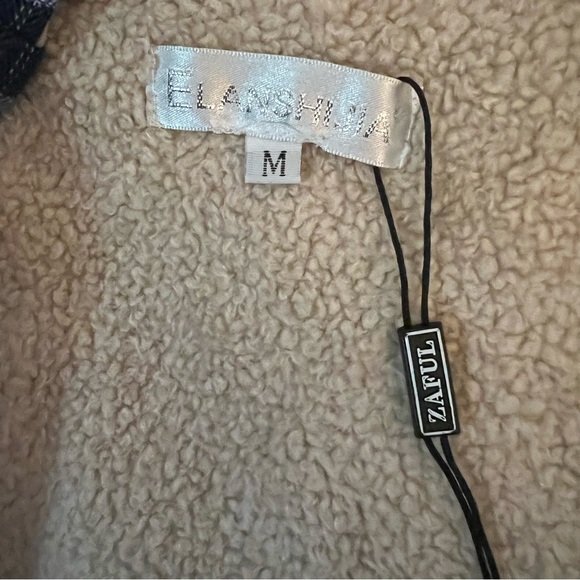 Zaful Mens Fuzzy Flannel Plaid Hooded Jacket - Men’s Medium - Picture 4 of 4